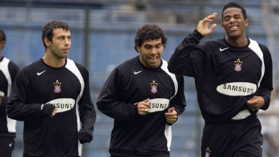 Javier Mascherano, Tévez e Betão no Corinthians