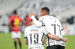 Jô e Gustavo Mosquito no Corinthians