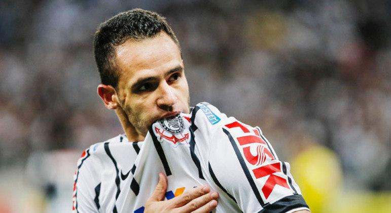 renato augusto no corinthians