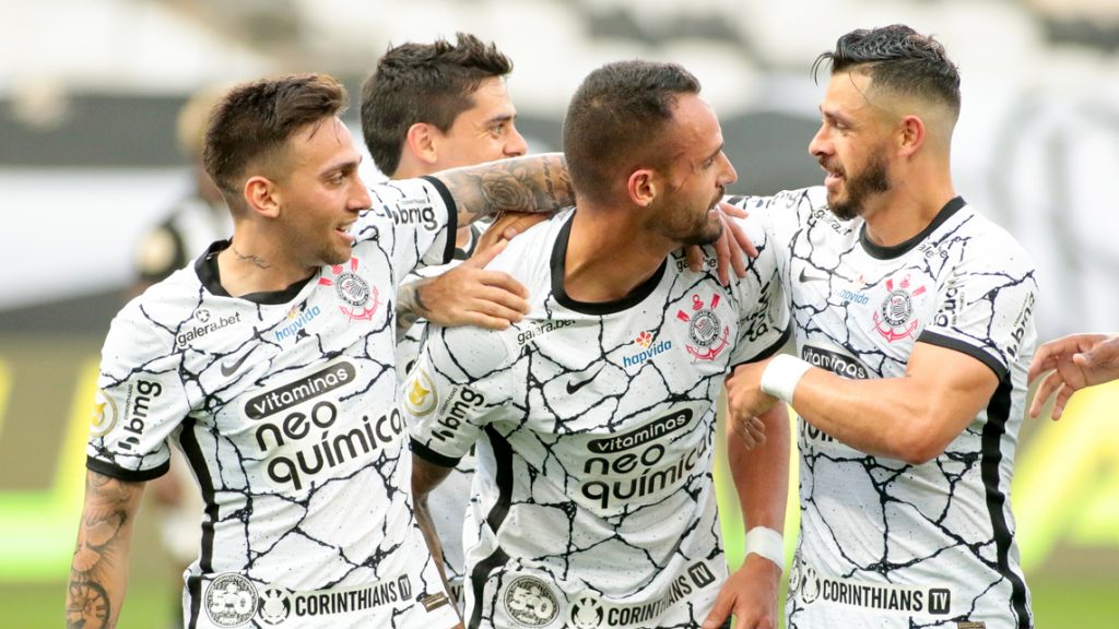 Rodrigo Coca/Ag. Corinthians - Medalhão não aprova o trabalho feito pelo técnico.