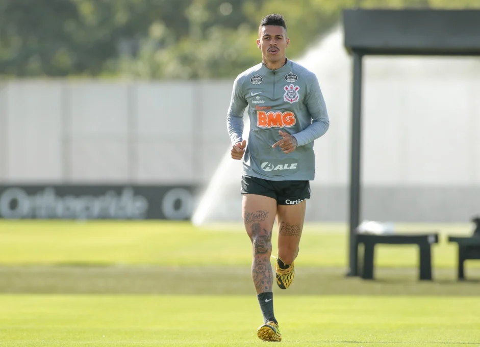 Corinthians acerta a saída de Richard para o Ceará