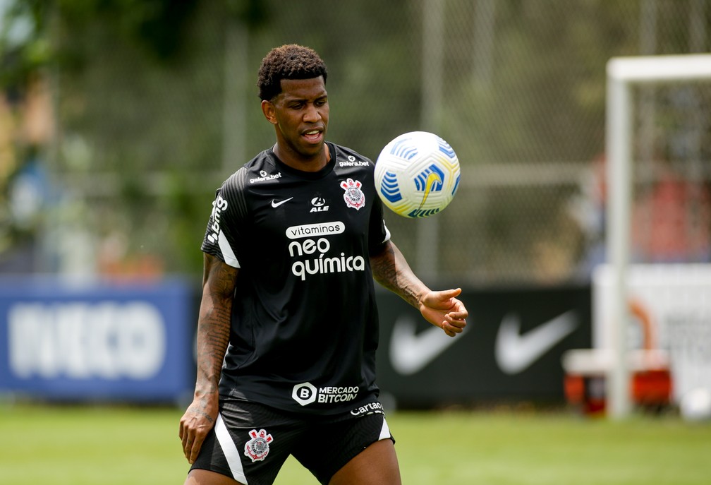 gil-do-corinthians-encaminha-sua-renovacao