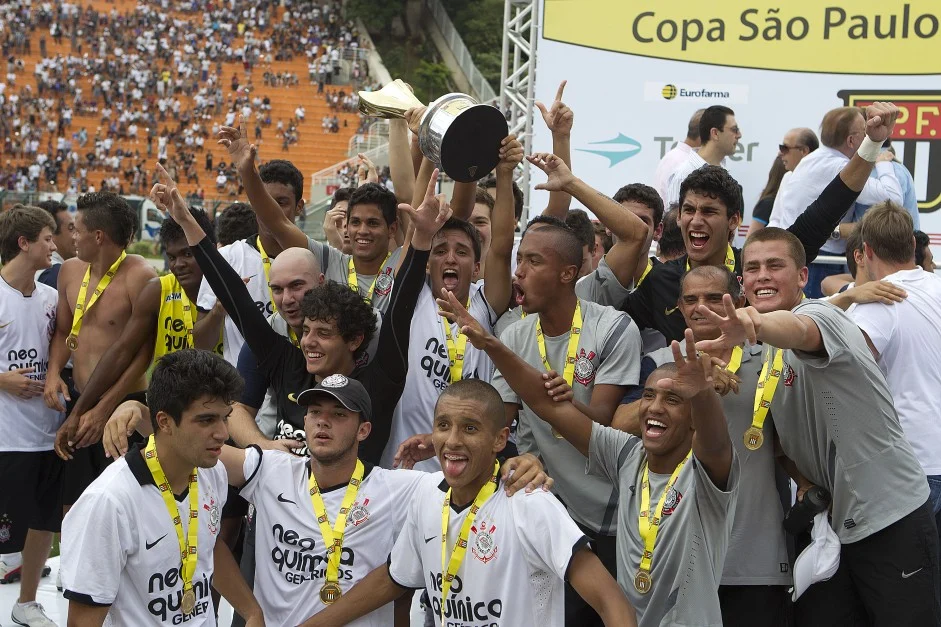 corinthians-invicto-na-copinha