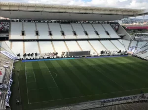 Neo Química Arena corre risco de ser devolvida em processo envolvendo Corinthians e Caixa Econômica. (Foto: Reprodução)