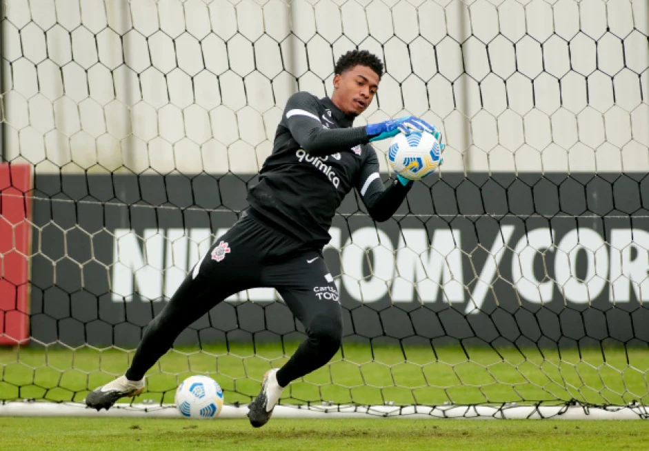 corinthians-empresta-goleiro-sub-23