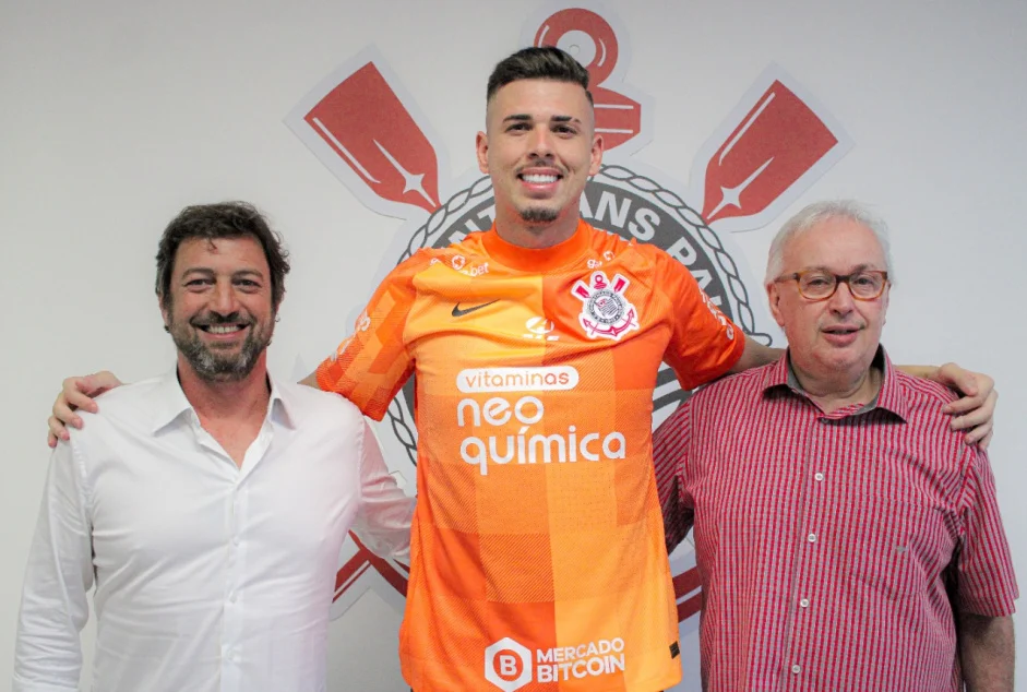 Goleiro do Corinthians vai com a Seleção Brasileira para as