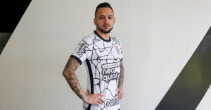 Maycon é anunciado pelo Corinthians. (Foto: Twitter do Corinthians)