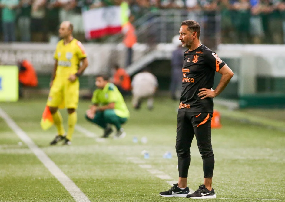 Técnico do Corinthians, Vítor Pereira diz que falta tempo de trabalho. (Foto: Agência Corinthians)