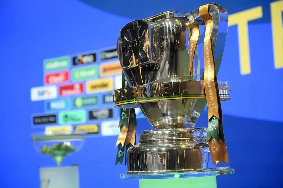 CORINTHIANS-PODE-ENFRENTAR-PALMEIRAS-NA-COPA-D-BR