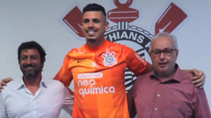 Reprodução/Twitter/Corinthians - Ivan está cedido por empréstimo.