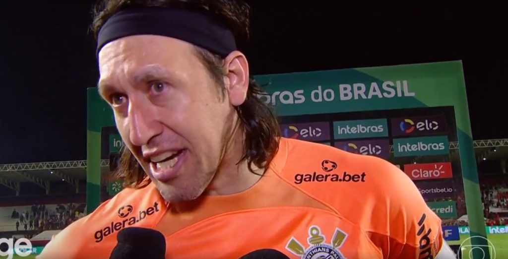 Foto: Reprodução/TV Globo - Goleiro do Corinthians falou sobre o ex-camisa 10.