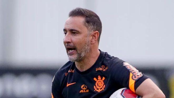 Foto: Rodrigo Coca/Ag. Corinthians - Vitor Pereira se pronunciou sobre polêmica.