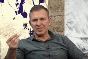 Velloso opinou sobre Depay - Foto: Reprodução/TV Bandeirantes.