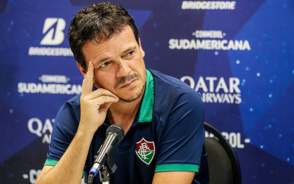 Foto: Lucas Merçon/FFC - Time do treinador será adversário do Corinthians.