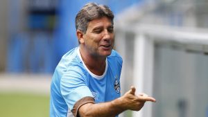 Foto: LUCAS UEBEL/GREMIO FBPA - Renato aprovou um nome especulado no Alvinegro.