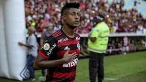 Foto: Marcelo Cortes / Flamengo / Divulgação - Bruno Henrique não deve jogar pelo Corinthians.