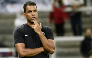 Lázaro/ Corinthians