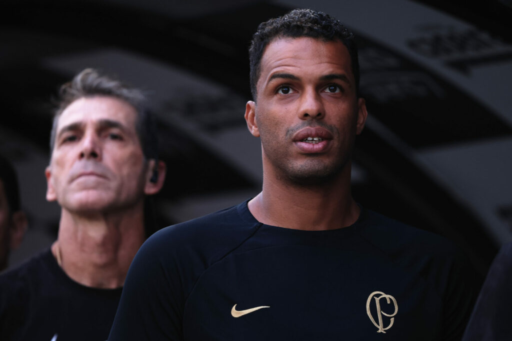 Foto: Ettore Chiereguini/AGIF - Lázaro virou assunto de um setorista do Corinthians.