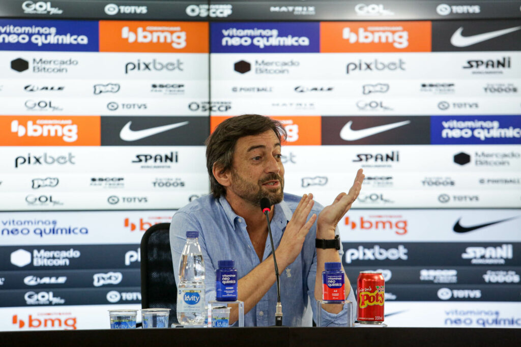 Foto: Rodrigo Coca/Ag. Corinthians - Presidente negocia por +1 reforço.