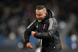 Técnico Vitor Pereira durante derrota do Flamengo para o Al-Hilal, no Mundial de Clubes