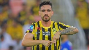 Meia jogava no futebol saudita - Foto: Divulgação/Al-Ittihad.