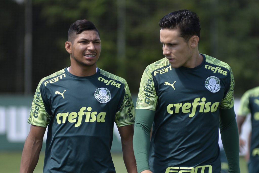 Jogador do Palmeiras afirma que jamais jogaria no Corinthians