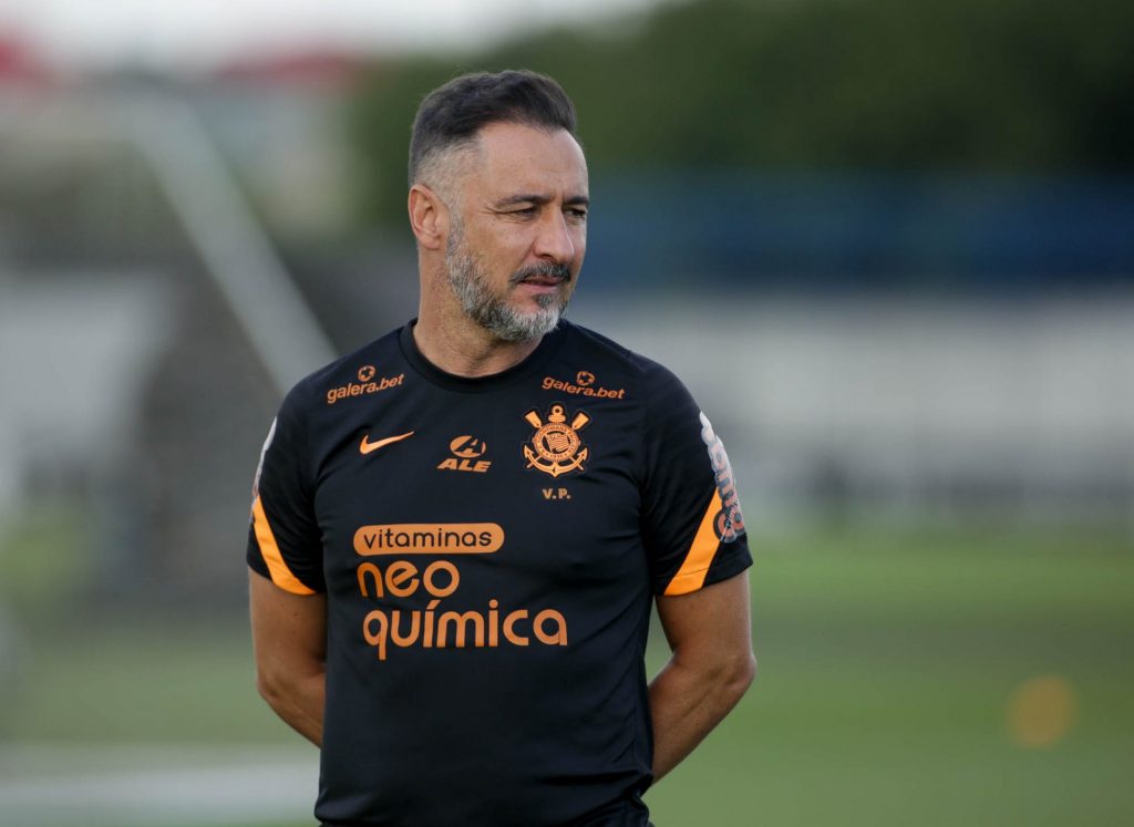 Vítor Pereira é exposto por veterano do Corinthians