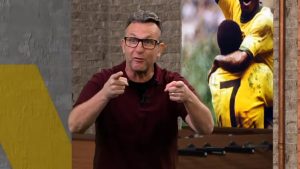 Foto: Reprodução/Band - Neto pediu ex-rival no Corinthians.