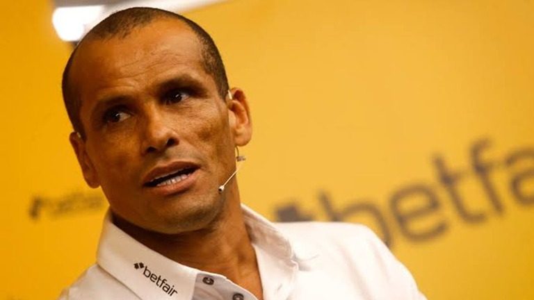 Foto: Divulgação/BetFair - Rivaldo opinou sobre uma mudança do Corinthians.