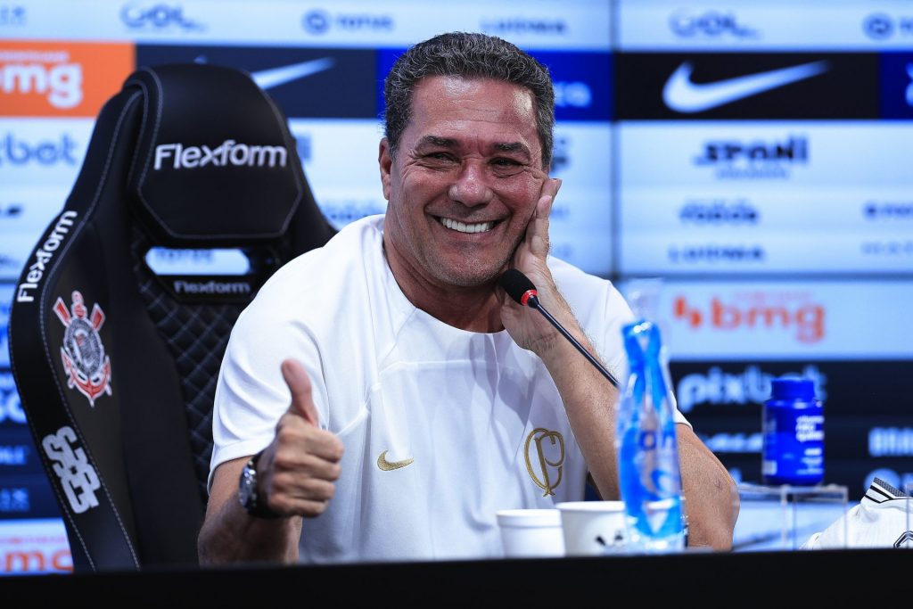 Foto: Ettore Chiereguini/AGIF - Luxa terá mais uma opção no Corinthians.