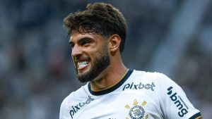 Camisa 9 decepcionou em 2023 - Foto: Marcello Zambrana/AGIF.