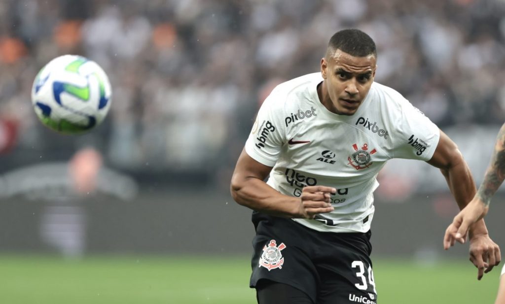 Foto: Marcello Zambrana/AGIF - Murillo teve situação atualizada no Corinthians.