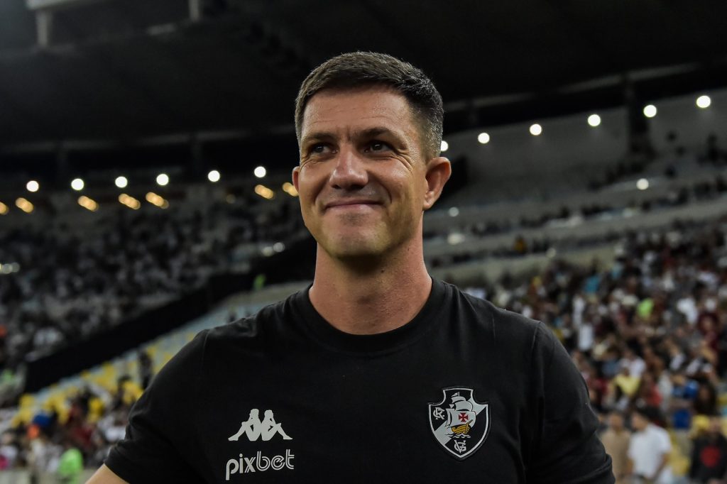 Foto: Thiago Ribeiro/AGIF - Barbieri pode ter mais um jogador vindo do Corinthians.