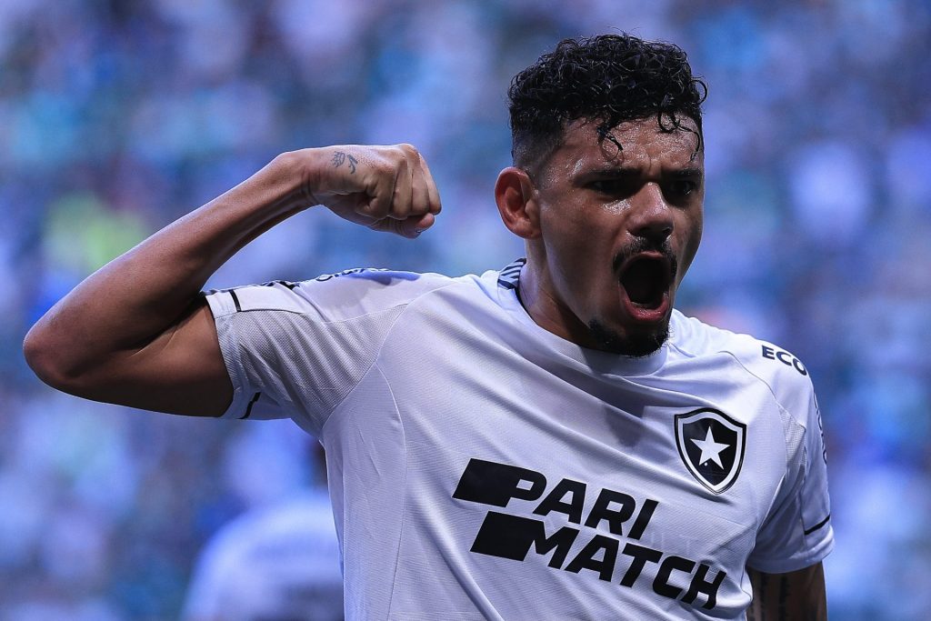 Foto: Ettore Chiereguini/AGIF -Tiquinho já foi oferecido ao Corinthians.