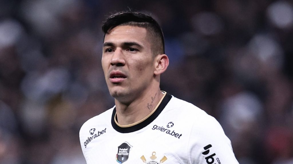 Foto: Ettore Chiereguini/AGIF - Zagueiro tinha dívida com o Corinthians.
