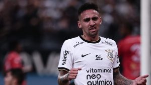 Gustavo Mosquito não deixou saudades - Foto: Ettore Chiereguini/AGIF.