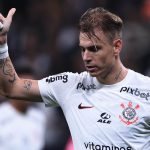 Róger Guedes teve ótima passagem pelo Corinthians - Foto: Ettore Chiereguini/AGIF