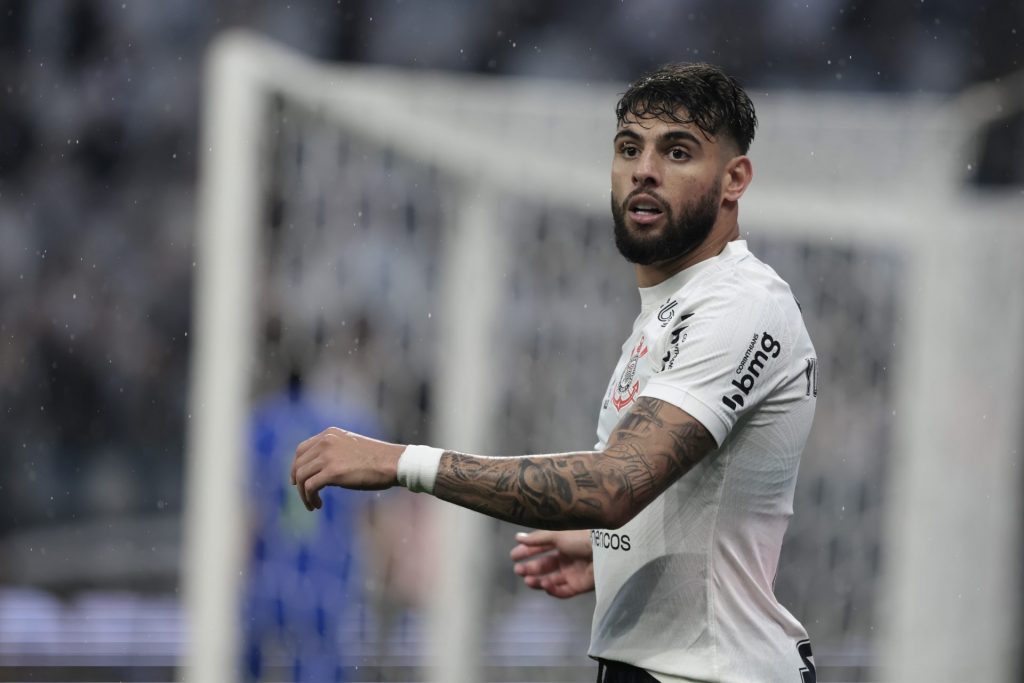 Foto: Marcello Zambrana/AGIF - Yuri Alberto segue como jogador do Corinthians.