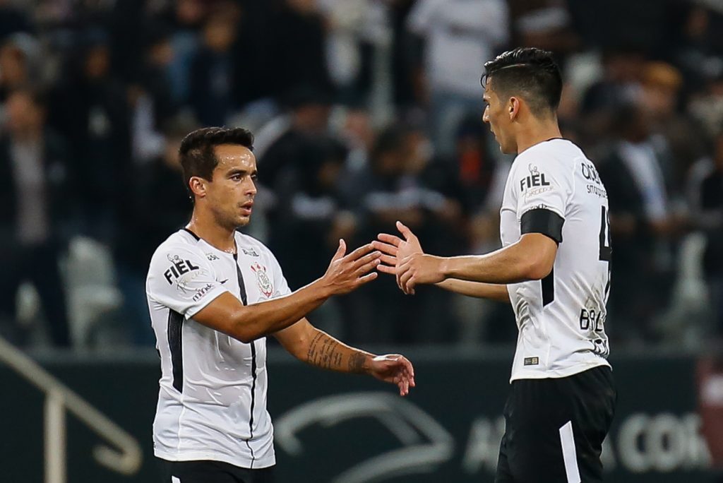 Foto: Marcello Zambrana/AGIF - Ex-Corinthians pode ser reforço do rival.