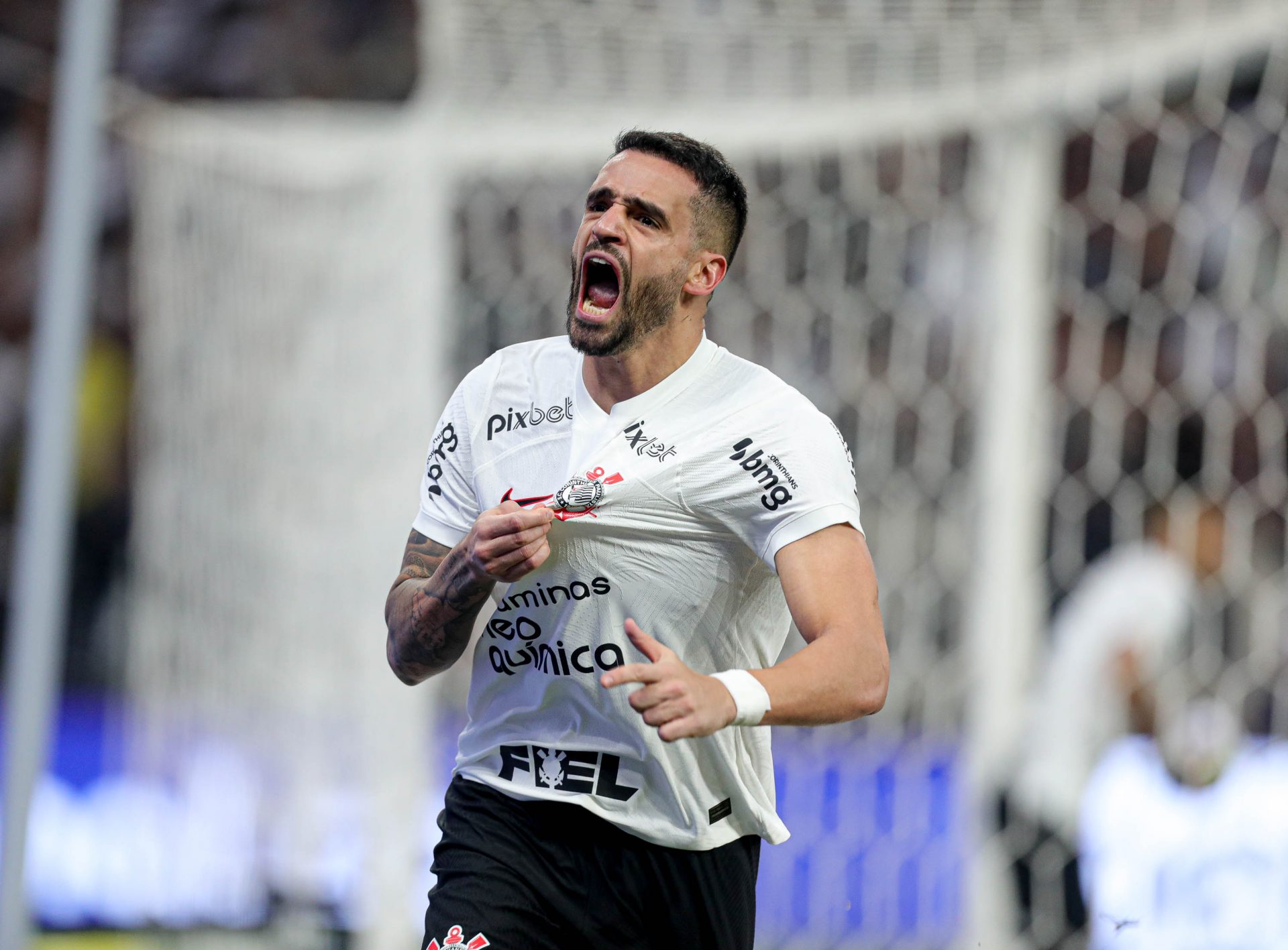 Corinthians x Internacional lista de relacionados é divulgada com Renato Augusto Cássio e sem