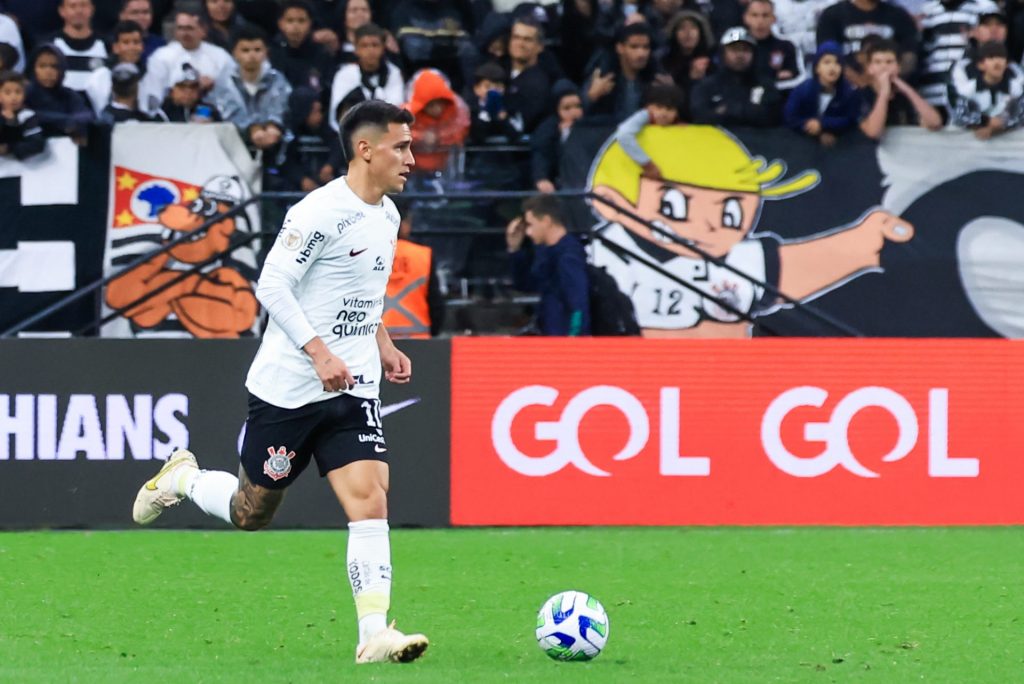 Foto: Marcello Zambrana/AGIF - Camisa 10 do Corinthians jogou por cerca de 20 minutos.