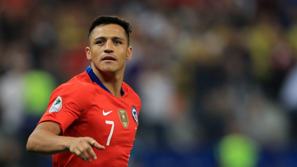 Alexis Sánchez é especulado no Corinthians - Foto: Getty Images.