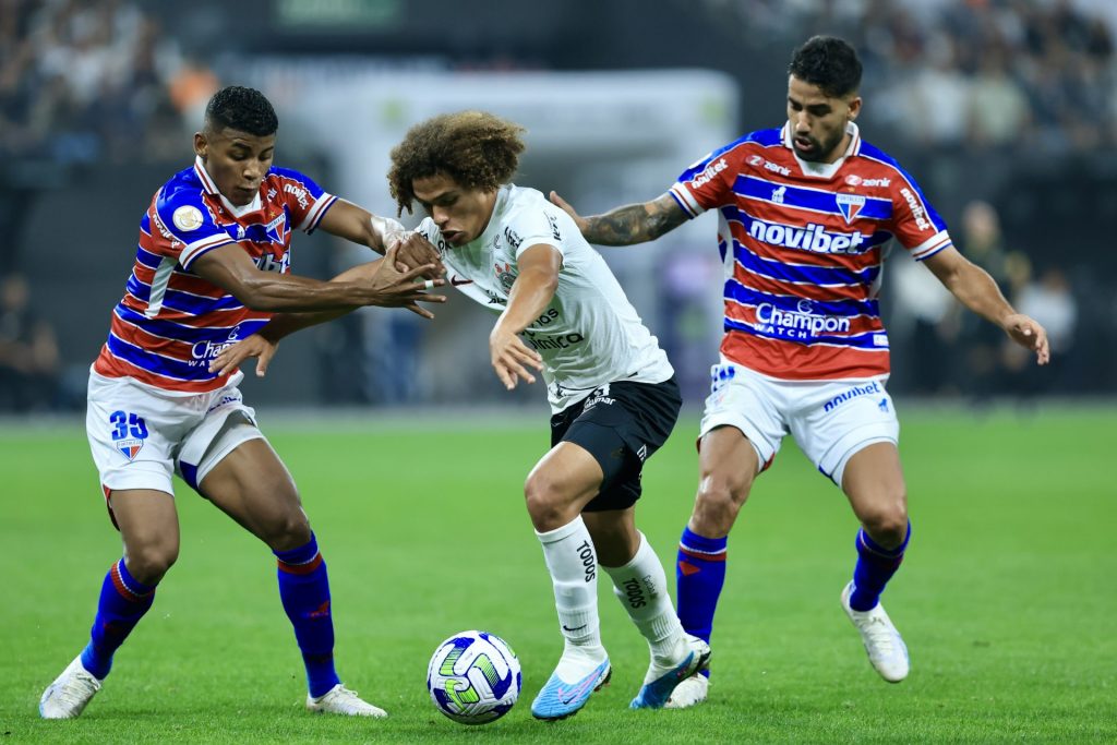 Corinthians encara o Fortaleza na semifinal da Sul-Americana - Foto: Marcello Zambrana/AGIF