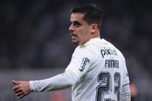 Camisa 23 não vive um bom momento - Foto: Ettore Chiereguini/AGIF.