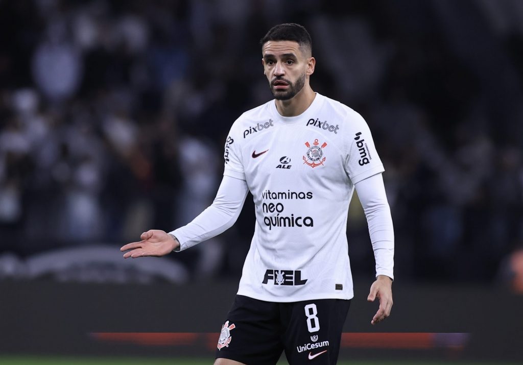 Renato Augusto tem contrato com o Corinthians até o fim do ano - Foto: Marcello Zambrana/AGIF