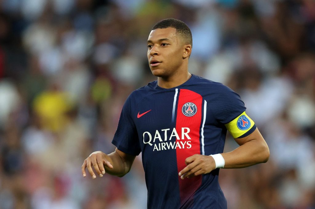 Jogador do Corinthians pode "substituir" Mbappé no PSG - Foto: Getty Images