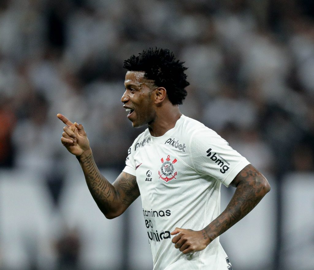 Foto: Rodrigo Coca/Ag. Corinthians - Gil foi importante na vitória.