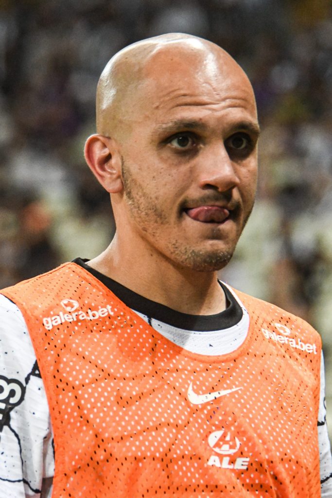 Foto: Kely Pereira/AGIF - Lateral confirmou a decisão no Corinthians.