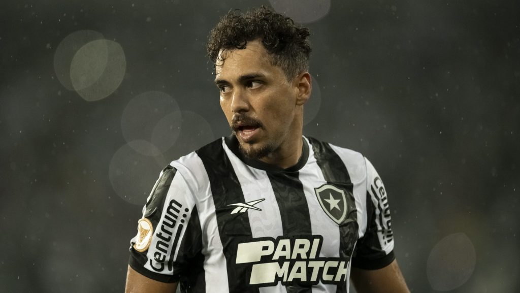Foto: Jorge Rodrigues/AGIF - Eduardo não foi bem aceito pela torcida do Corinthians.