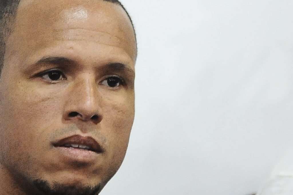 Ex-jogador falou da situação do zagueiro junto ao Corinthians.